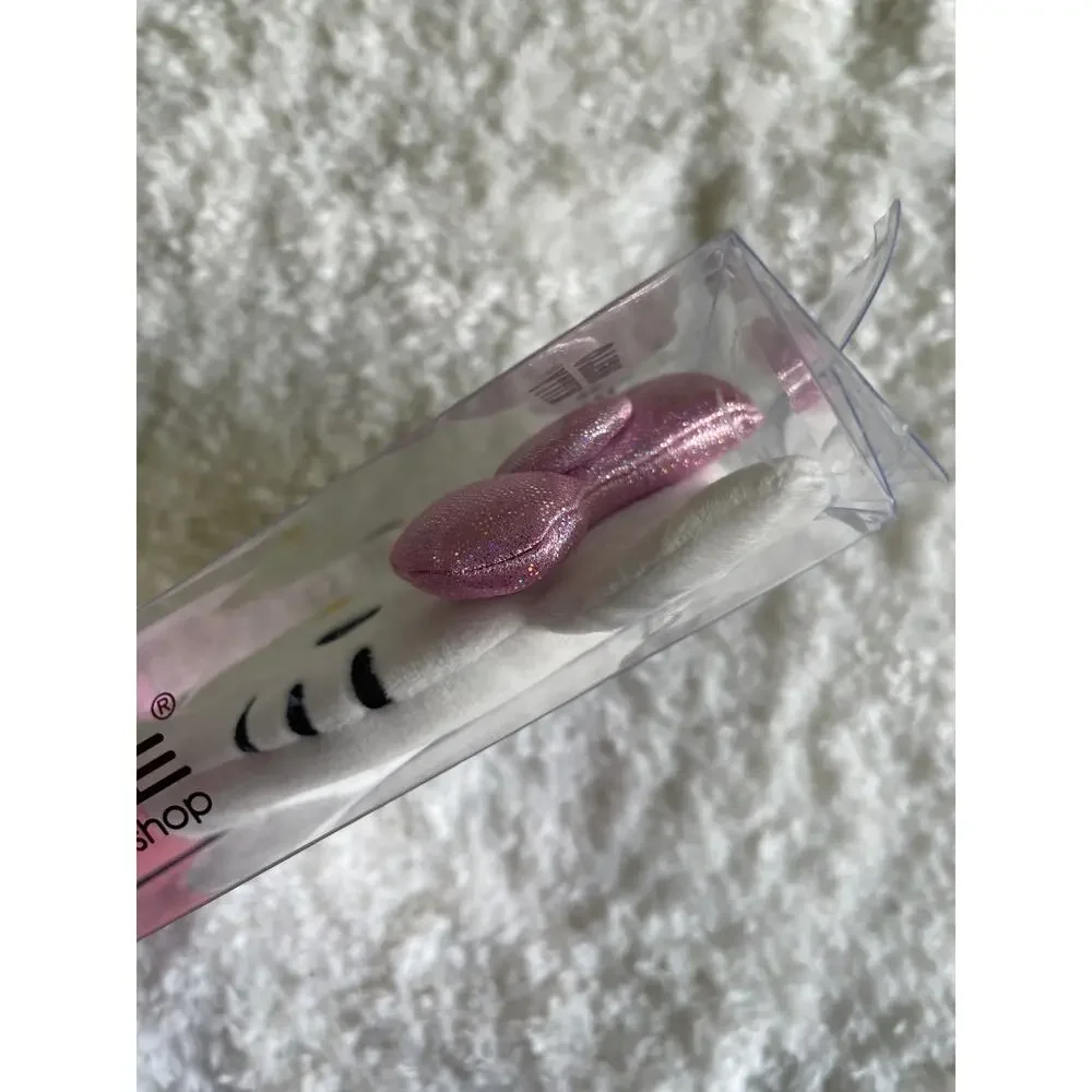 Hello Kitty The Creme Shop X Luxury Limited Edition Plush Handheld Mirror NEW